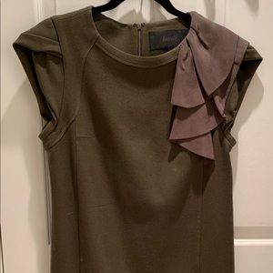 ❤️ A STEAL…❤️  Barney’s by HANII…Stunning Dress!